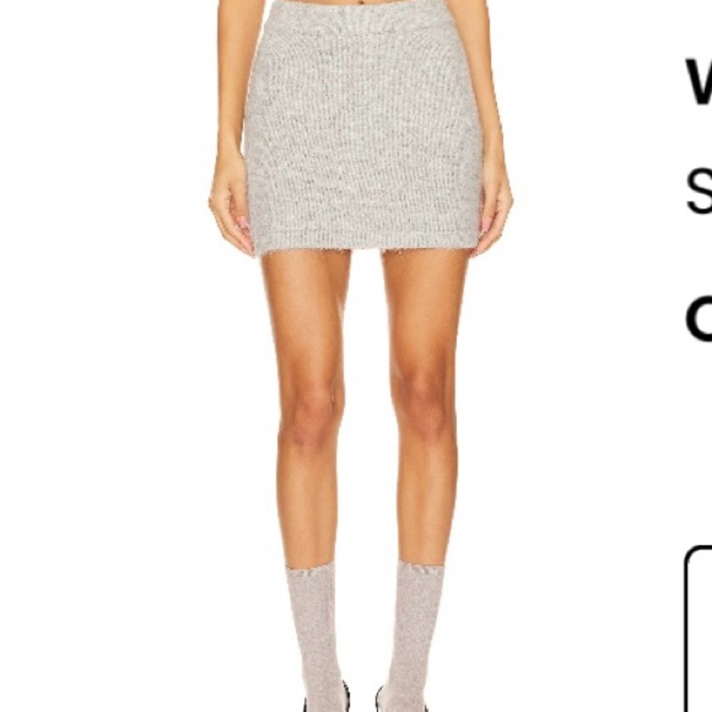Stylish Gray Knit Mini Skirt